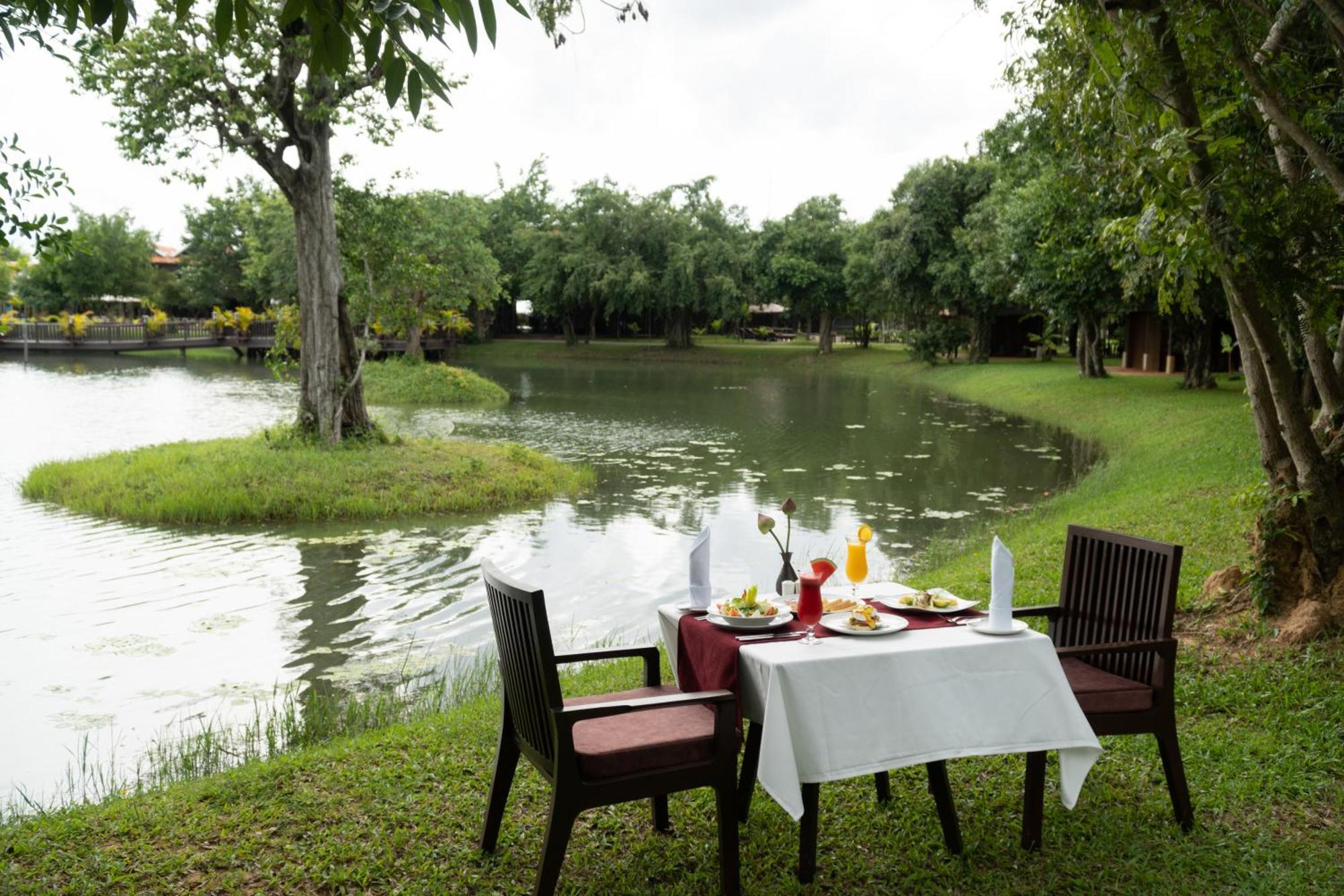Mane Hariharalaya Hotel Siem Reap Exterior foto