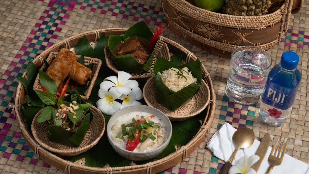 Mane Hariharalaya Hotel Siem Reap Exterior foto