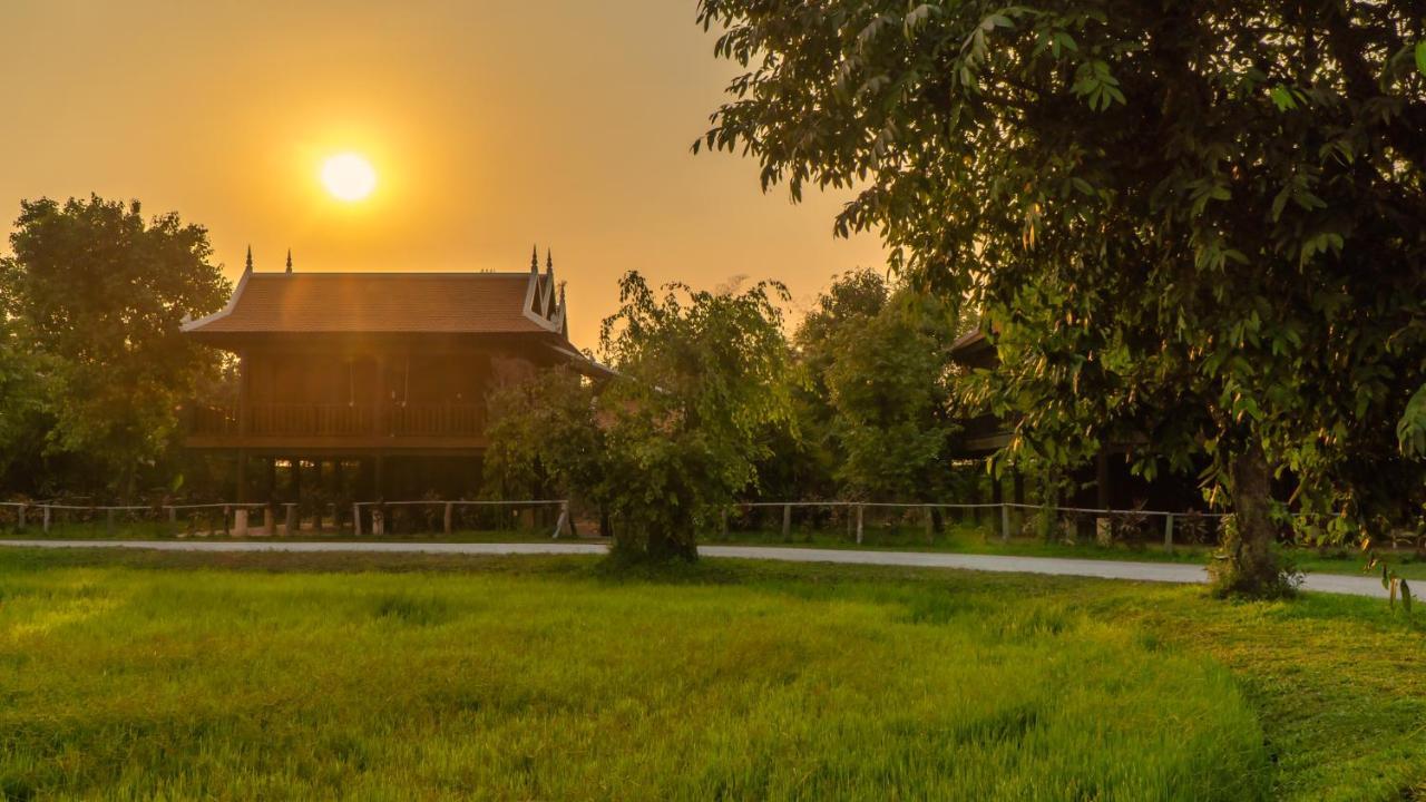 Mane Hariharalaya Hotel Siem Reap Exterior foto
